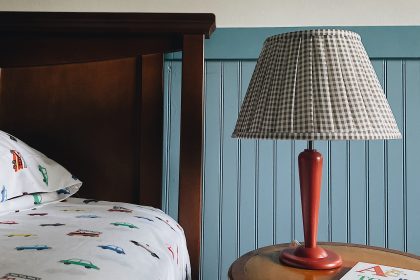 red, blue and white big boy room classic grown up room for a boy, benjamin moore, lowe's